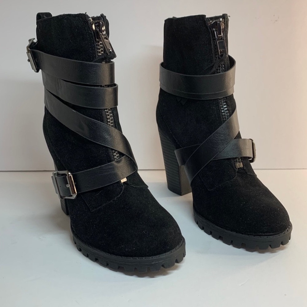 Shoedazzle Parrah Lug Sole Bootie
